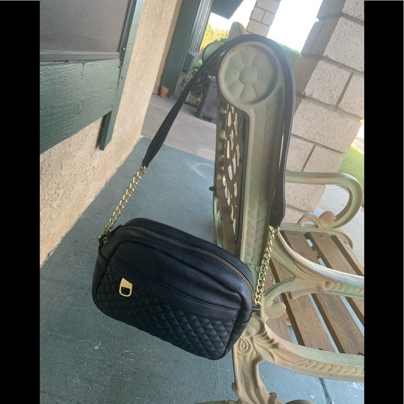 Steve Madden Handbags - Steve Madden Shoulder Bag